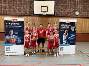 wU12-1